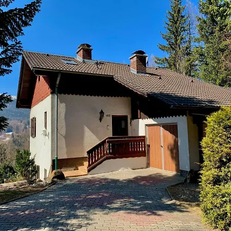 Mit Zirbitzblick Vakantiehuis *