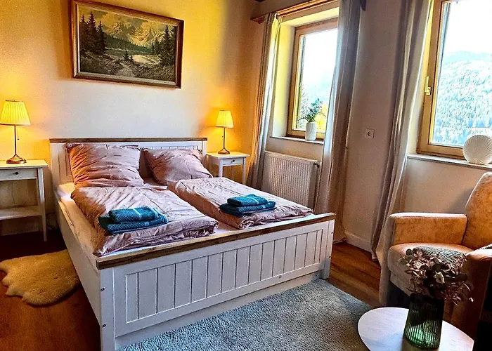 بيت للعطل Mit Zirbitzblick Monchegg